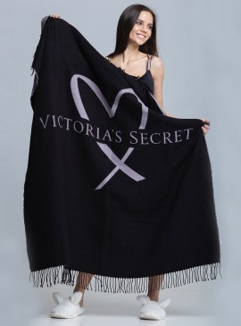 Докладніше про М&#039;який плед від Victoria&#039;s Secret