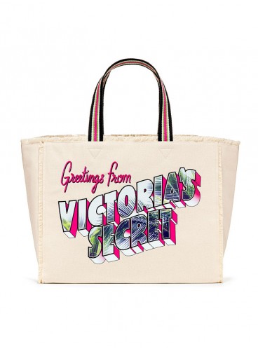 Стильна сумка Getaway від Victoria's Secret