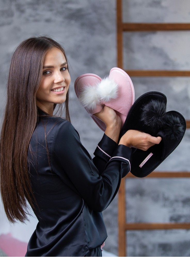 Victoria secret sale pom pom slippers