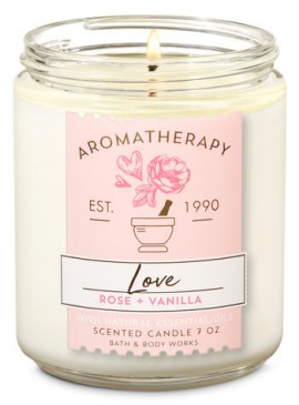 More about Свеча Rose Vanilla от Bath and Body Works