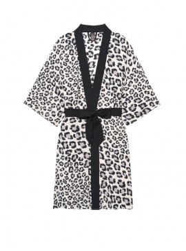Докладніше про Розкішний халат Handkerchief Kimono від Victoria&#039;s Secret - Coconut White Leopard
