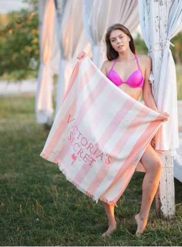Пляжний рушник від Victoria's Secret - Stripe