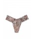 Кружевные трусики-стринги из коллекции The Lacie от Victoria's Secret - Wild Things